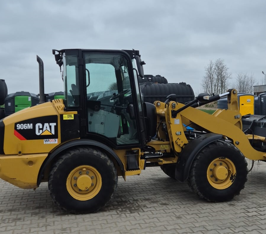 2016 Caterpillar 906M
